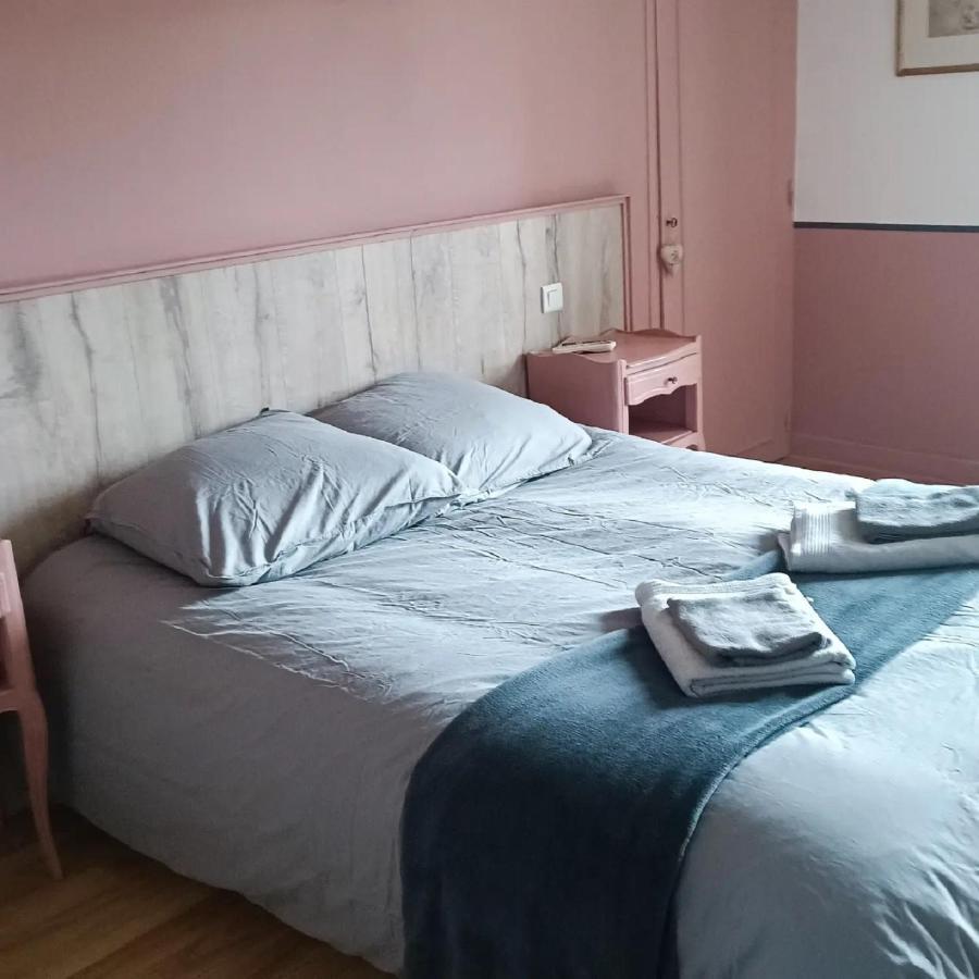 Relais De La Tour Bed & Breakfast
