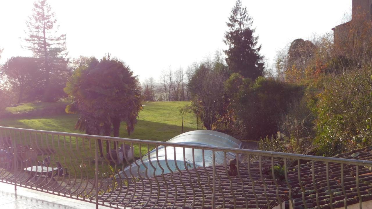 Relais De La Tour Bed & Breakfast *